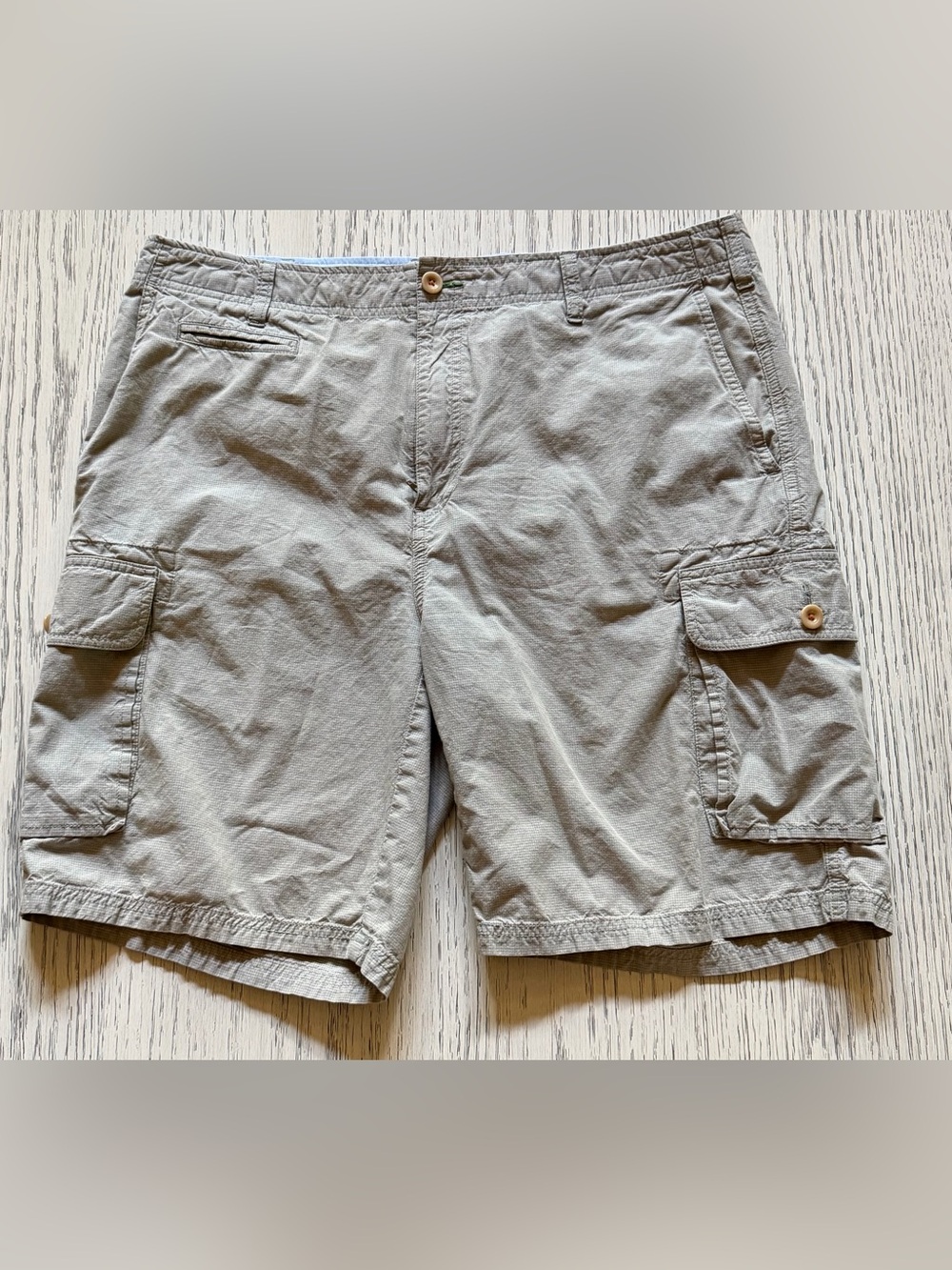 Orvis Khaki Check Cargo Shorts Sz 36